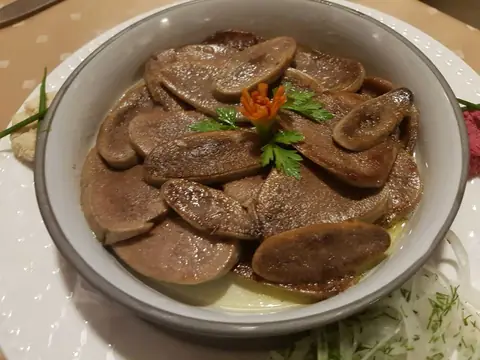 Телешки Език В Масло